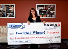 Une Américaine décroche un Powerball record de 758,7$ millions