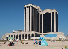 Vente de l’Atlantic Club : l’ex-casino rouvrira en tant qu’hôtel-resort et rien d’autre