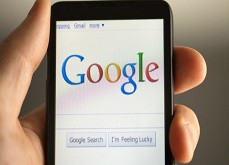 Google ne résiste pas à la ferveur qui entoure le mobile
