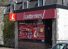 Mauvaises nouvelles pour Ladbrokes en Belgique et en Ecosse