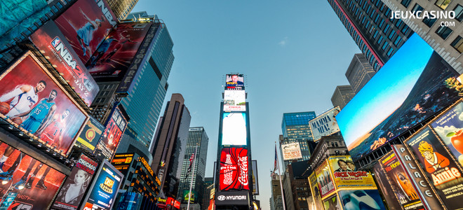 Un casino à Times Square : soutien d’un côté, opposition de l’autre