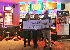 Elle gagne un jackpot de plus de 51,000€ dans un casino Joa !