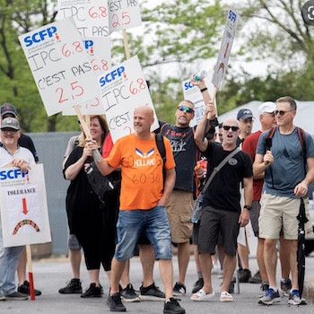 Casino de Montréal : la grève des croupiers s’intensifie en raison de négociations qui piétinent