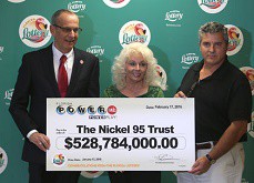 Détails sur le couple qui a co-remporté le dernier jackpot record du Powerball à 1.6$ milliard