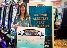 Elle loupe Las Vegas mais ne rate pas le jackpot d'1$ million au Canada
