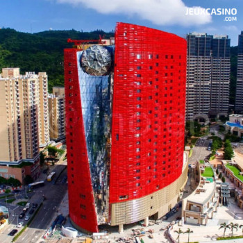 The 13 à Macao : l’hôtel de luxe vendu à perte après un échec retentissant
