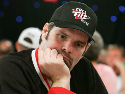 Le retour d'Howard Lederer aux tables de poker vivement contesté